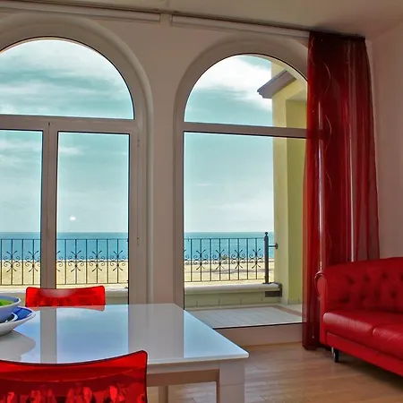 Apartment Marino's *